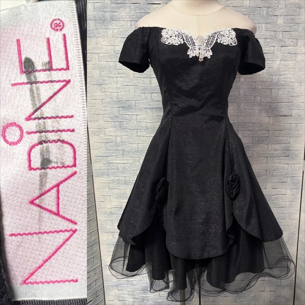 Vtg Nadine Mini ball‎ Dress 7/8 Off shoulder Lace Flower Accent Prom Whimsigoth